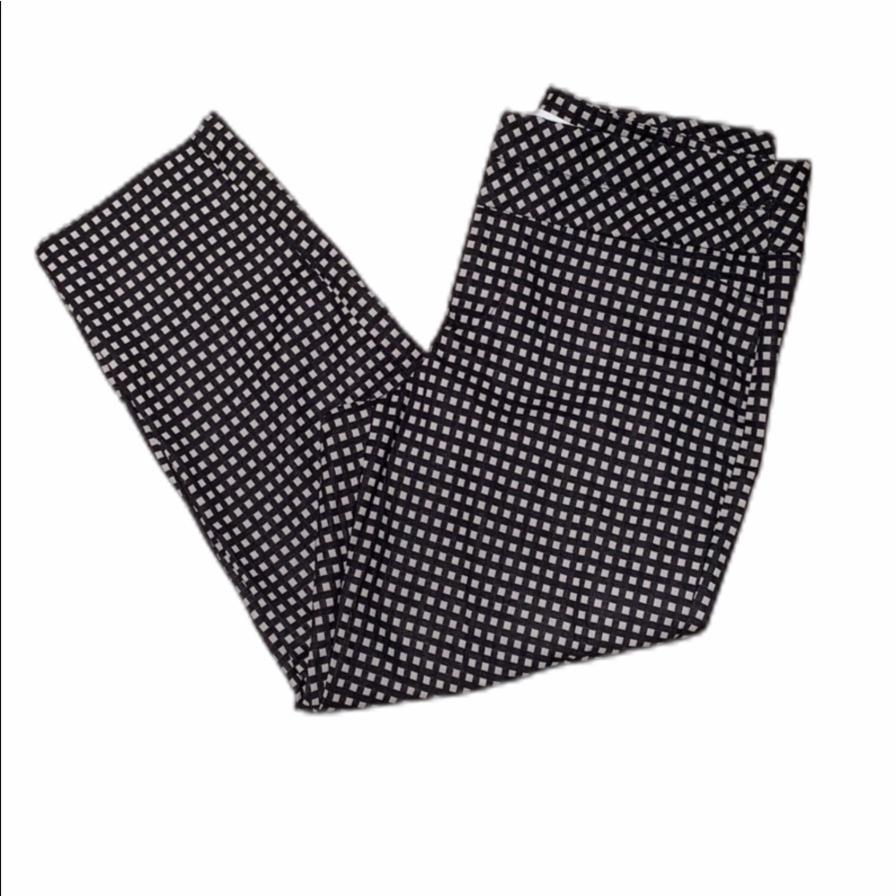 Elle Capri Dress Pants